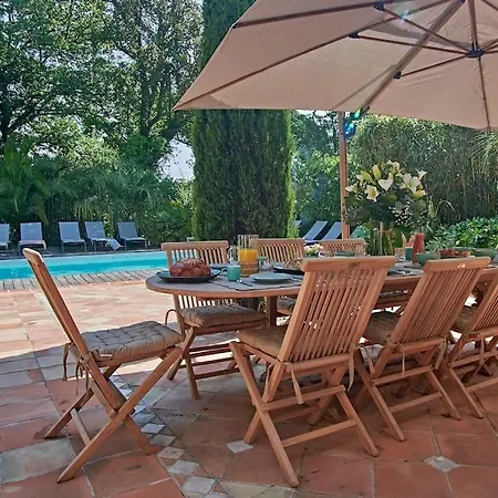 Les Cypres Du Sud 10 Personnes Piscine Golfe De Saint-tropez