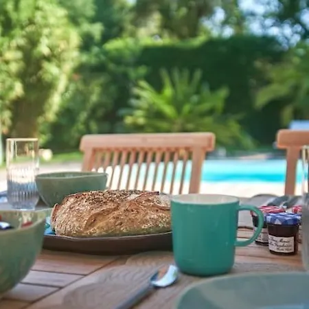 Villa Les Cypres Du Sud 10 Personnes Piscine Golfe De Saint-tropez Gassin